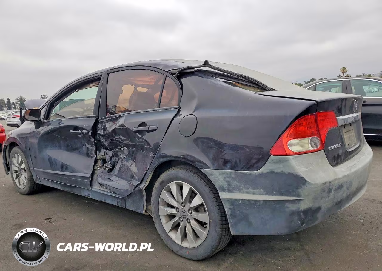 2009 Honda Civic VIN:19XFA16809E042831 - 2