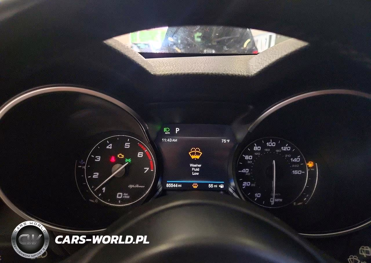 2018 Alfa Romeo Stelvio Ti VIN:ZASFAKBN8J7B67301 - 9