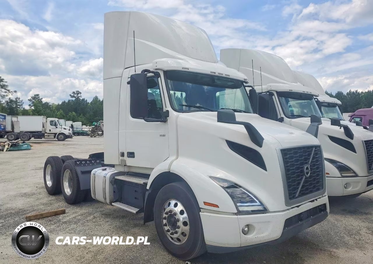 2020 Volvo Vnr - Semi Truck