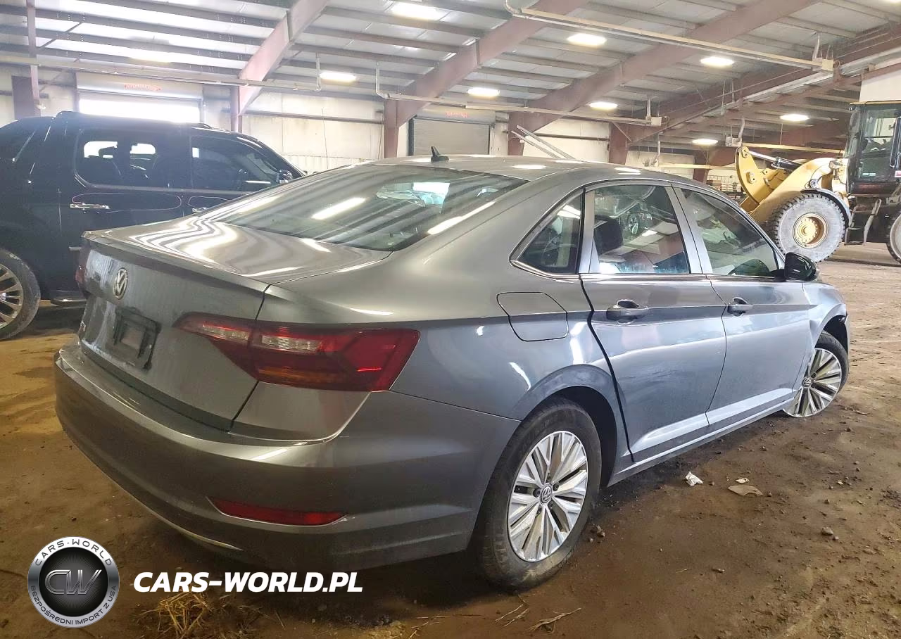 2019 Volkswagen Jetta S VIN:3VWC57BU4KM020692 - 3