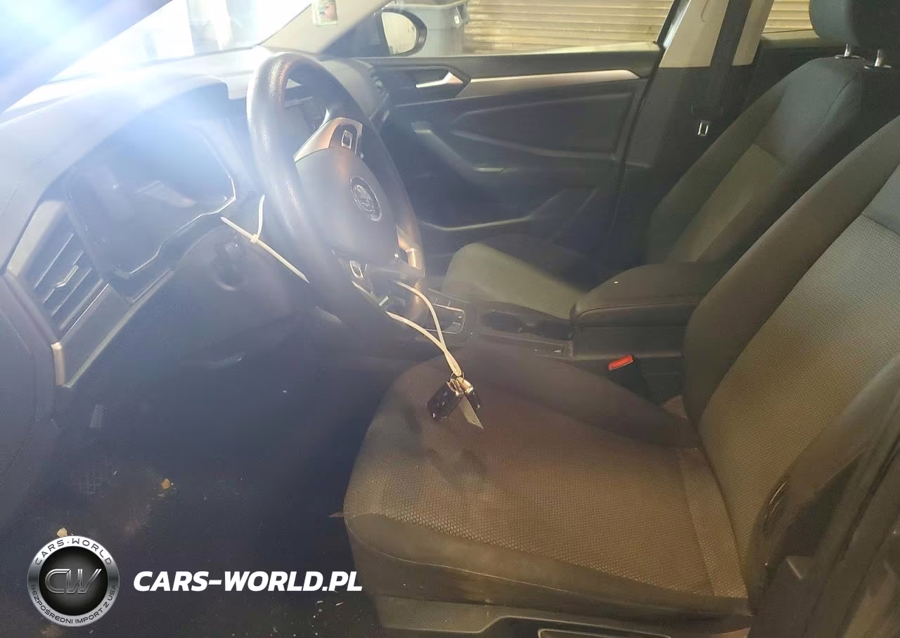 2019 Volkswagen Jetta S VIN:3VWC57BU4KM020692 - 7