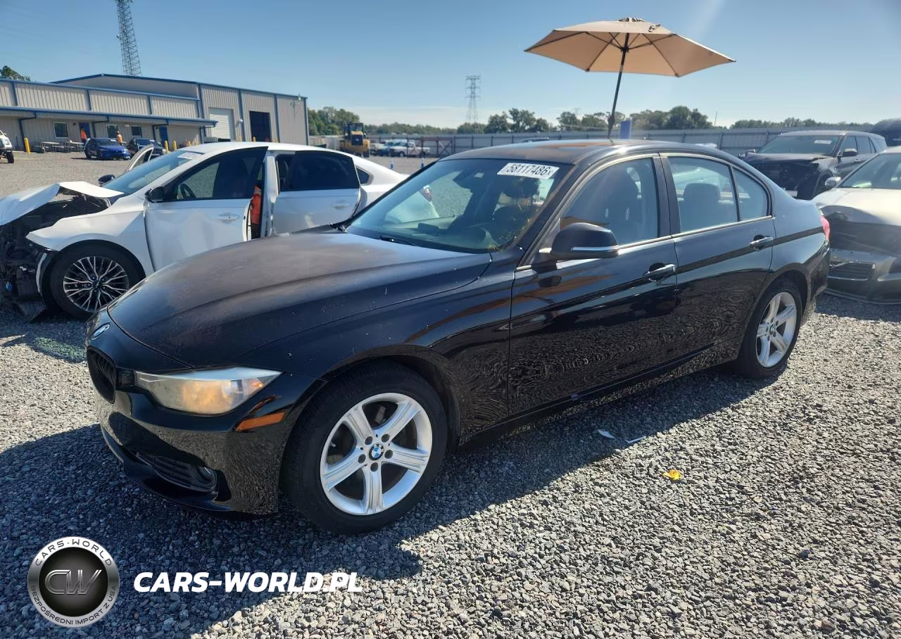 2013 BMW 320 I – zdjęcie 1 z 12