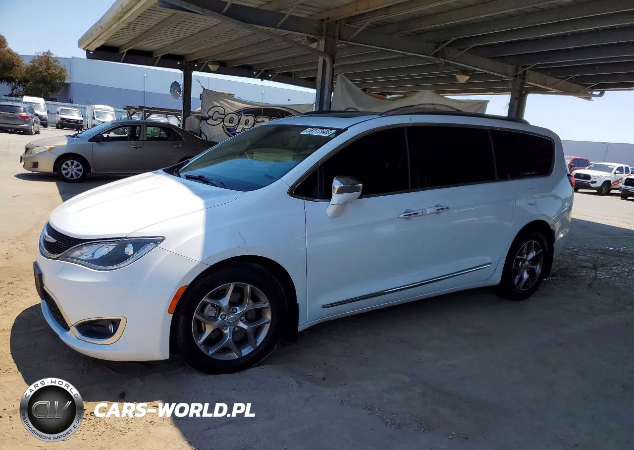 2018 Chrysler Pacifica Limited