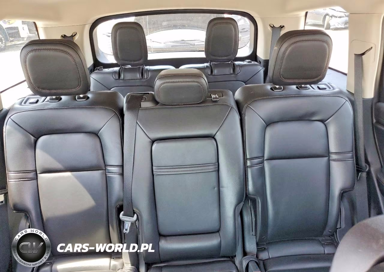 2023 Lincoln Aviator VIN:5LM5J6XC1PGL27149 - 10