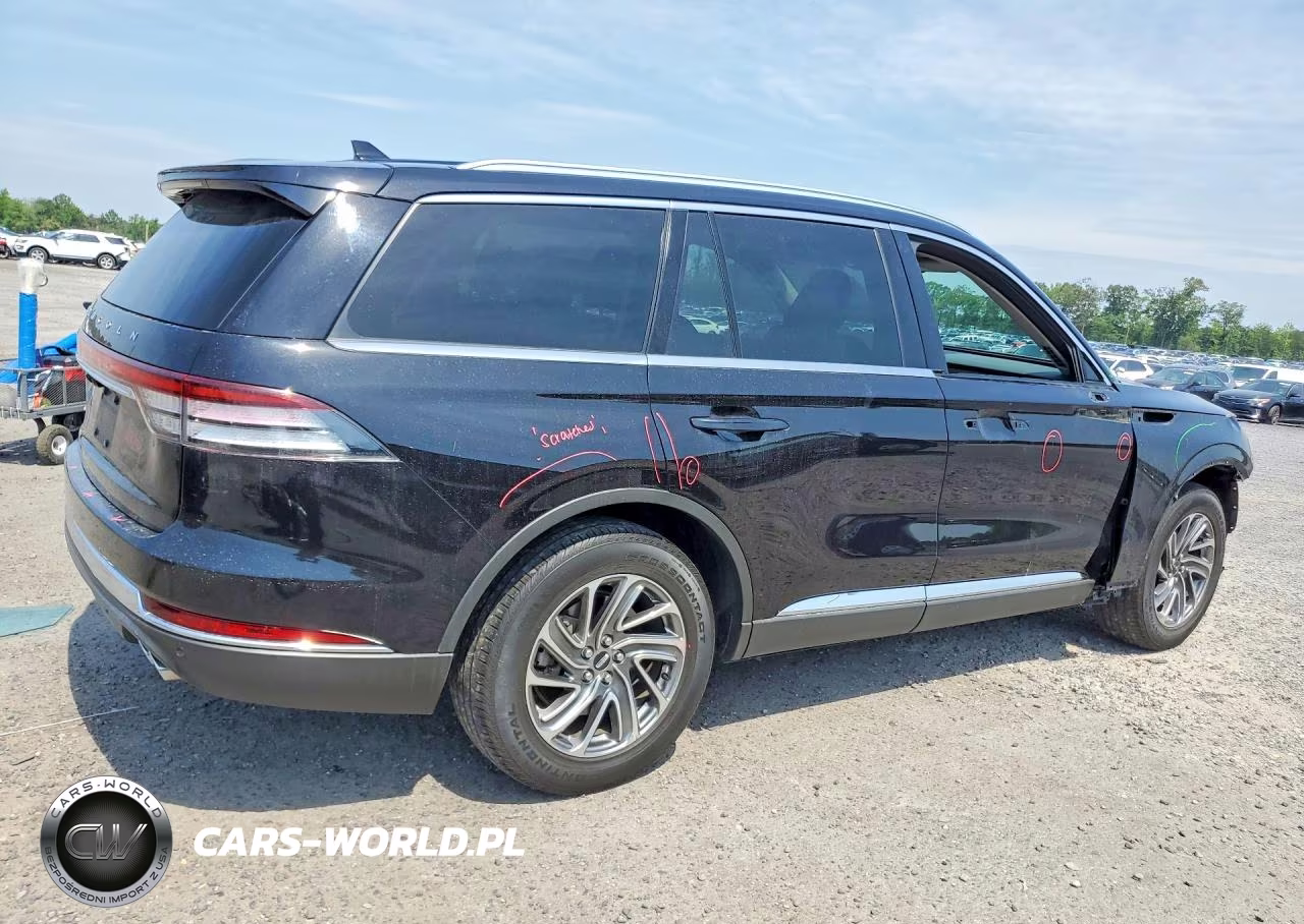 2023 Lincoln Aviator VIN:5LM5J6XC1PGL27149 - 3