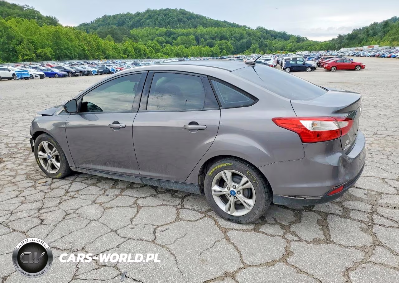 2013 Ford Focus Se VIN:1FADP3F28DL105449 - 2