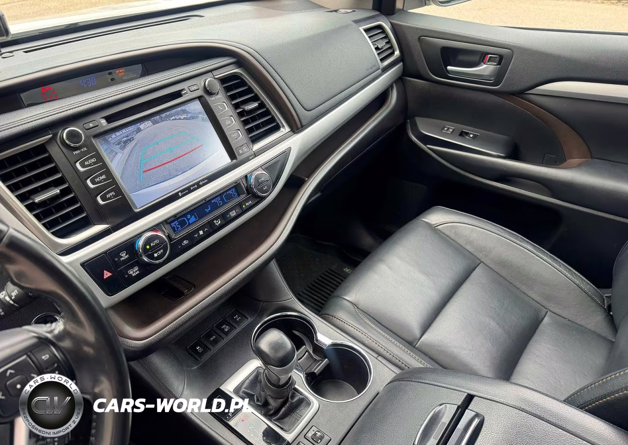 2018 Toyota Highlander Xle VIN:5TDJZRFH7JS537362 - 13