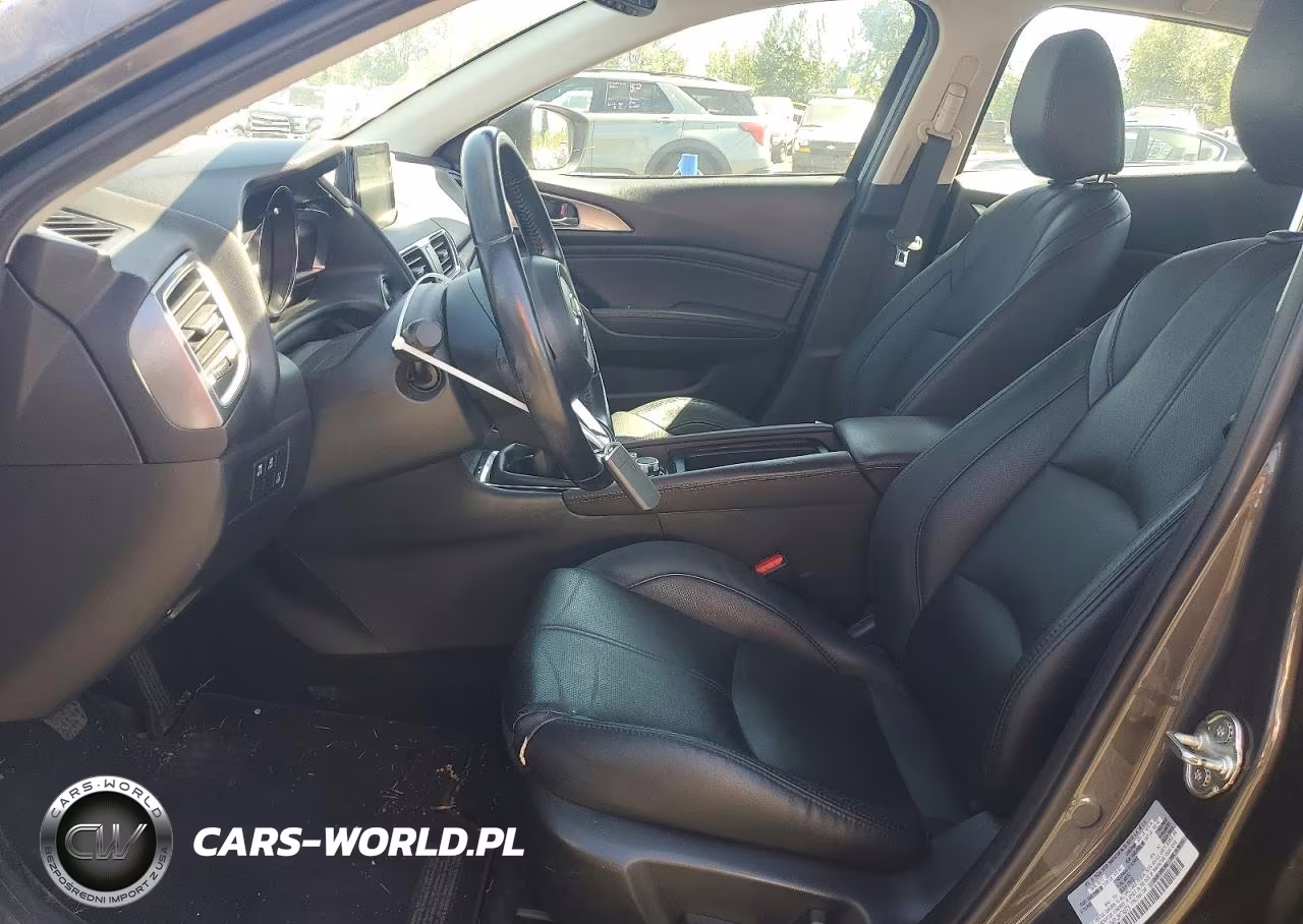 2018 Mazda 3 Grand Touring VIN:3MZBN1W31JM174673 - 7