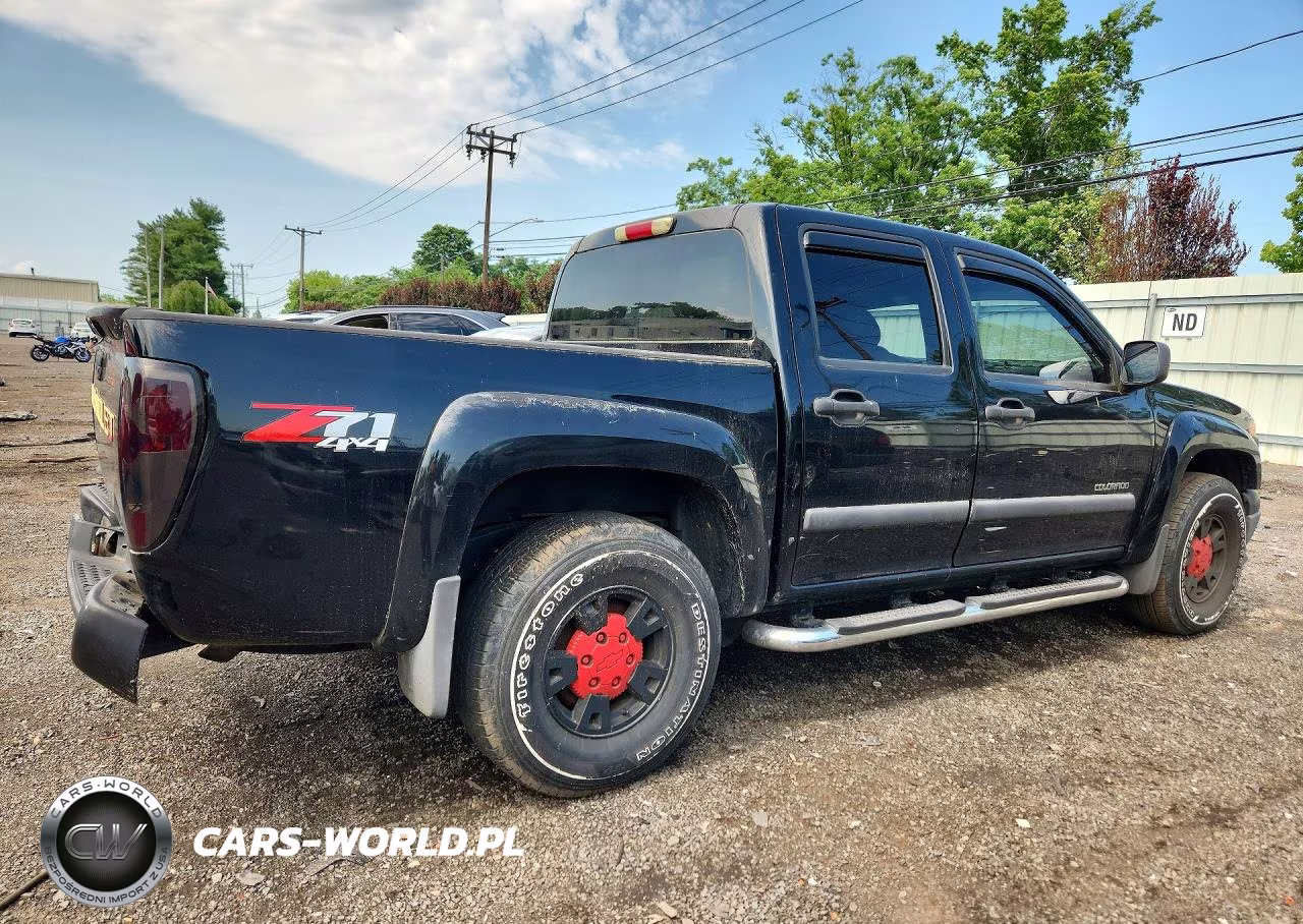 2004 Chevrolet Colorado VIN:1GCDT136448174417 - 3