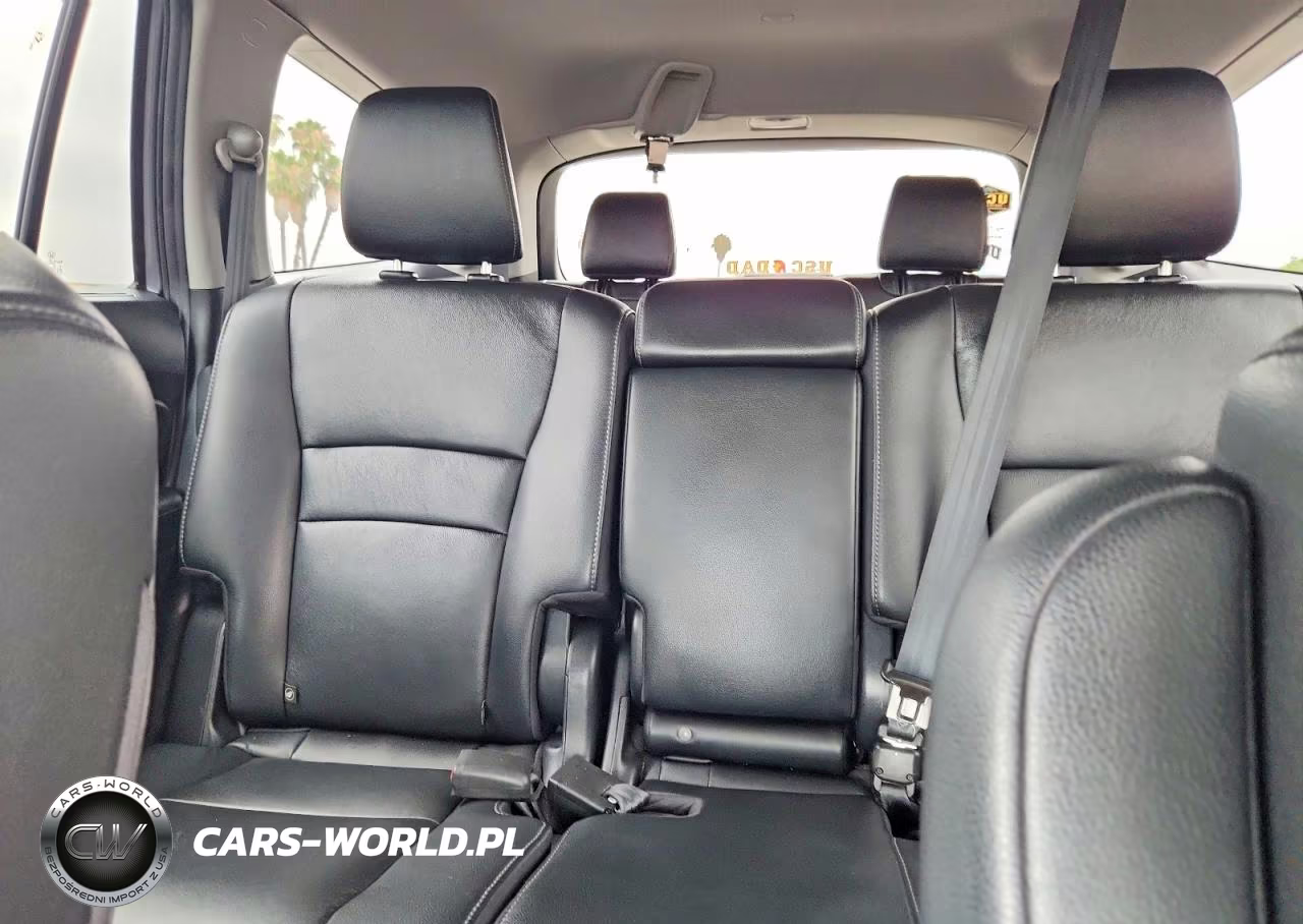 2020 Honda Pilot Touring VIN:5FNYF5H92LB016787 - 10