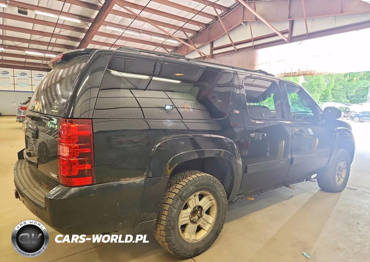 2011 Chevrolet Suburban K1500 Lt VIN:1GNSKJE38BR270207 - 3