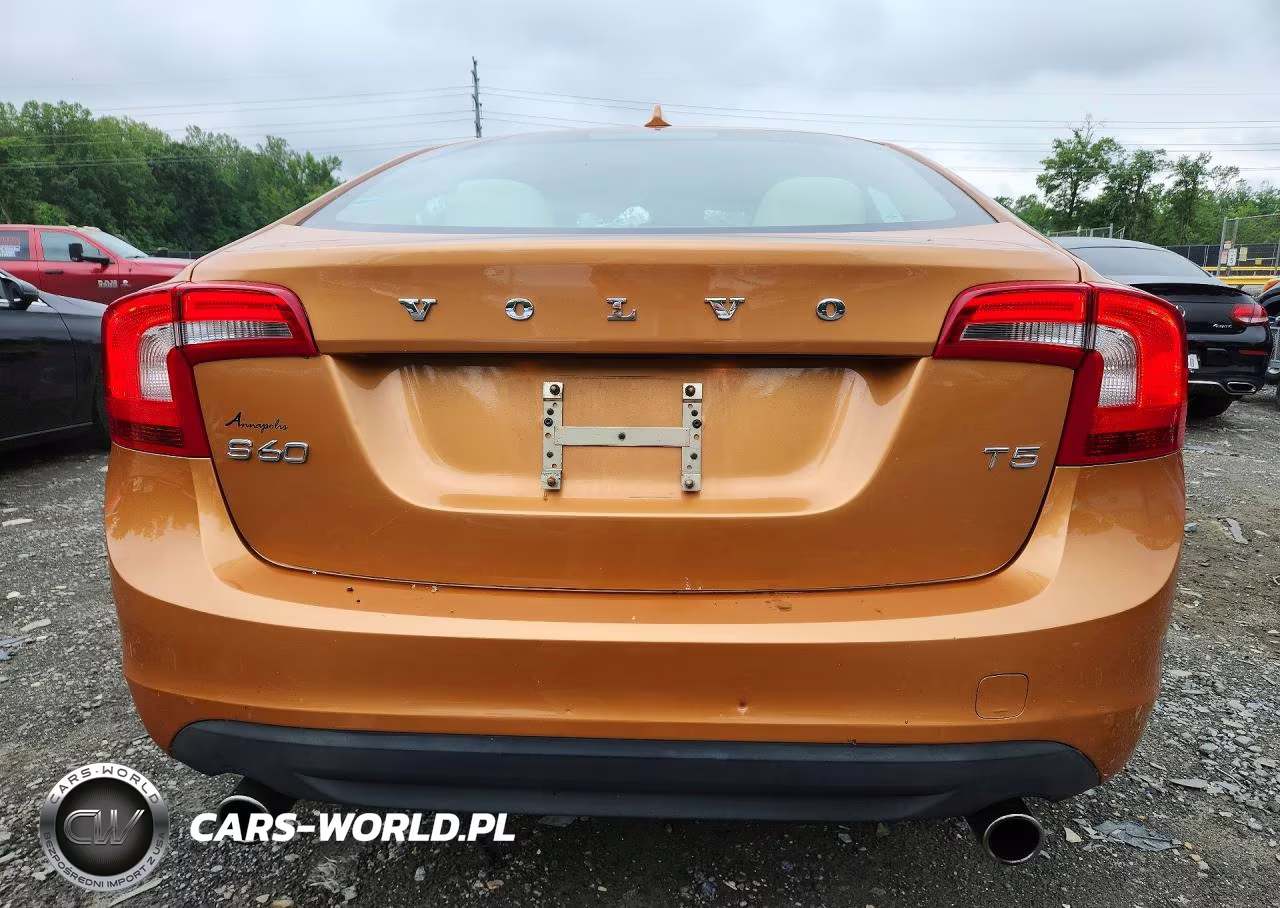 2013 Volvo S60 T5 VIN:YV1612FS6D2198728 - 6