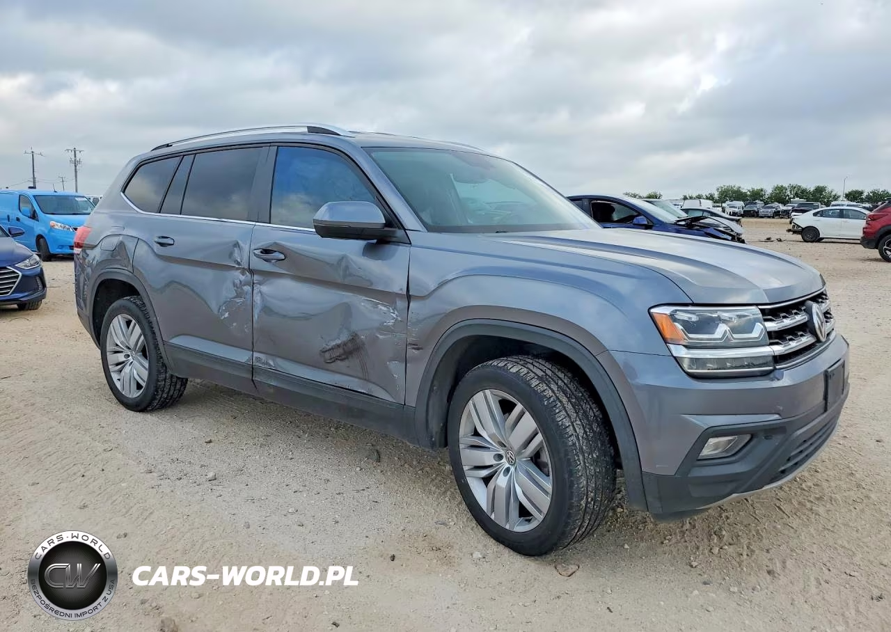 2019 Volkswagen Atlas Se VIN:1V2DP2CA3KC590496 - 4