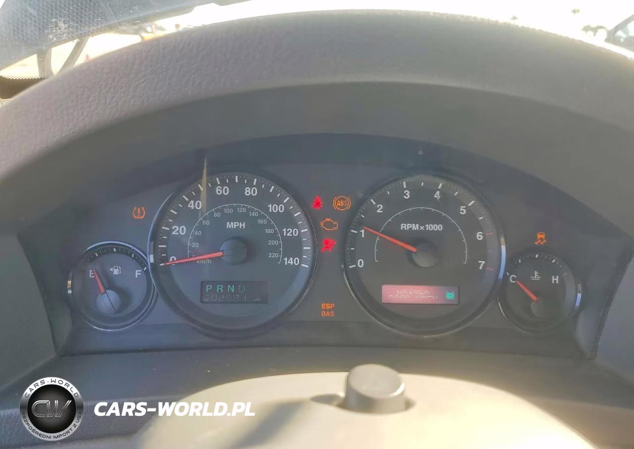 2006 Jeep Grand Cherokee Laredo VIN:1J4GR48K06C107567 - 9