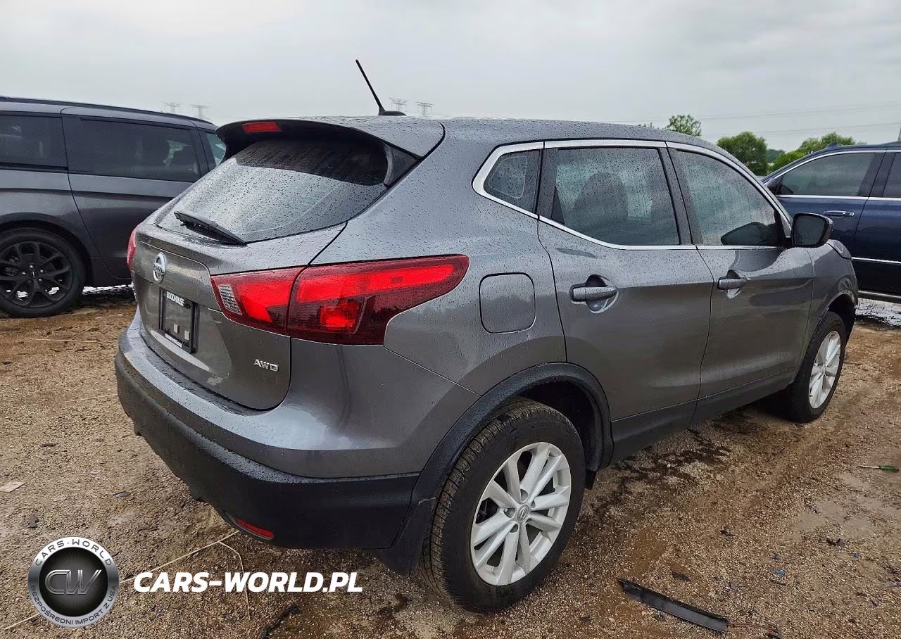 2017 Nissan Rogue Sport S VIN:JN1BJ1CR9HW133096 - 3