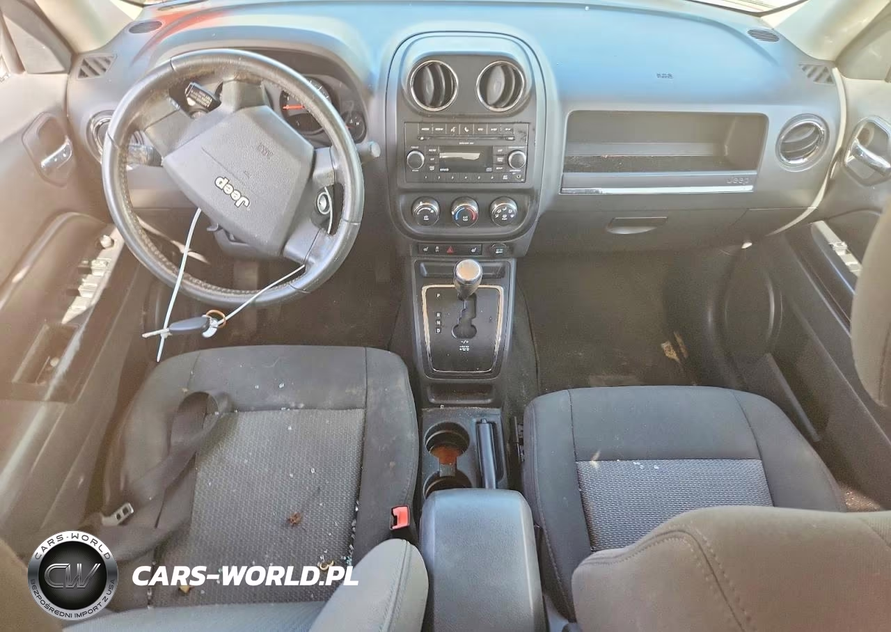 2010 Jeep Patriot Sport VIN:1J4NF1GB4AD623515 - 8