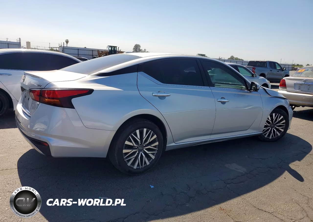 2023 Nissan Altima Sv VIN:1N4BL4DV2PN386274 - 3