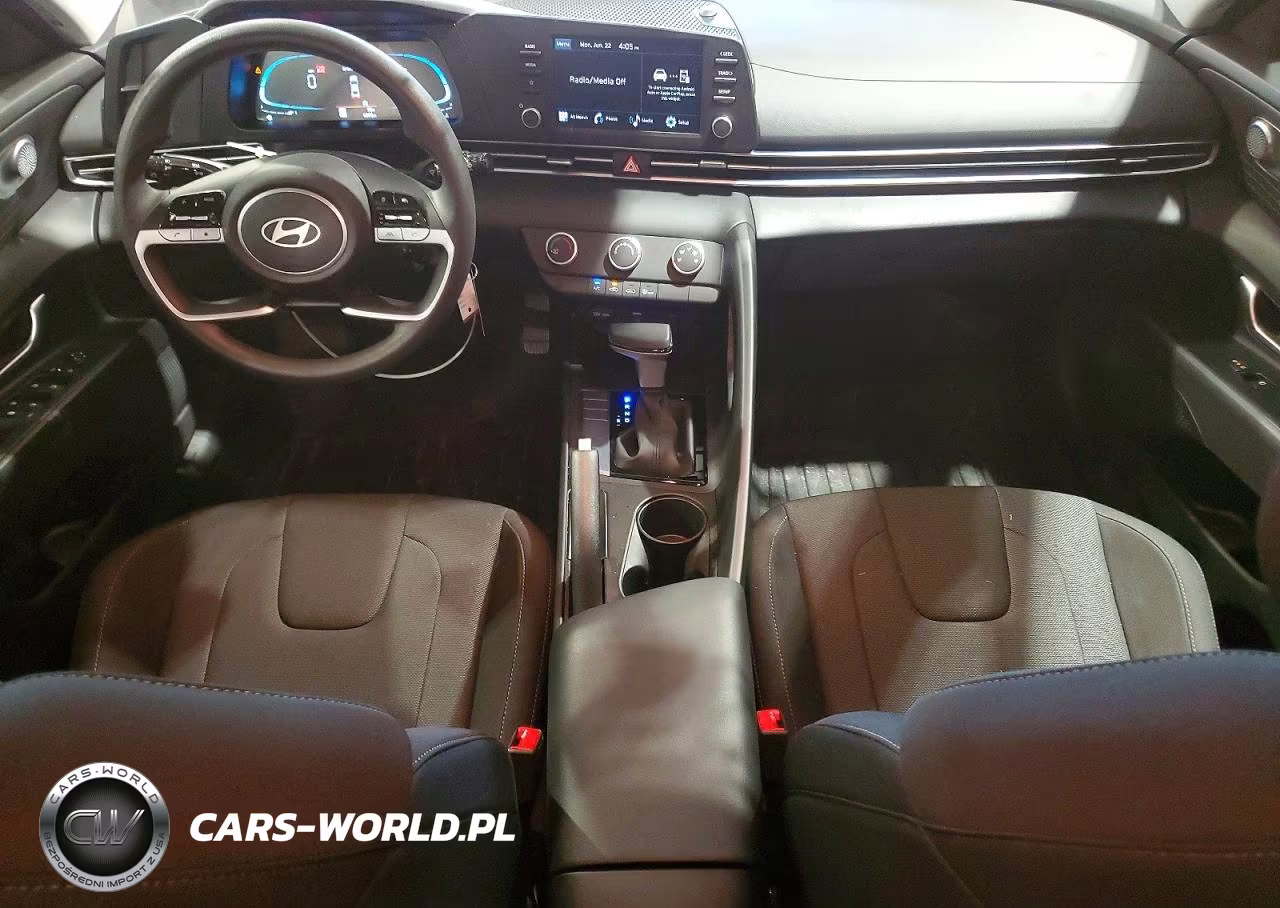 2025 Hyundai Elantra Se VIN:KMHLL4DG7SU062697 - 8