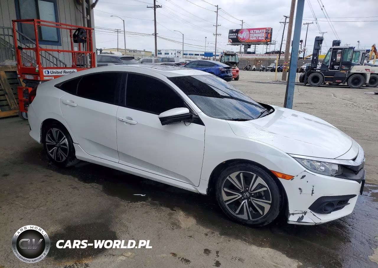 2018 Honda Civic Ex VIN:JHMFC1F39JX035832 - 4