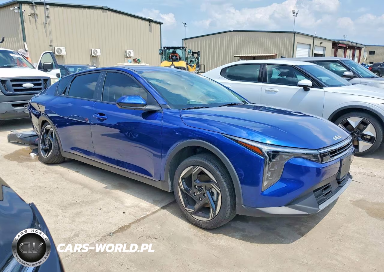2025 Kia K4 Ex VIN:3KPFU4DE3SE180323 - 4
