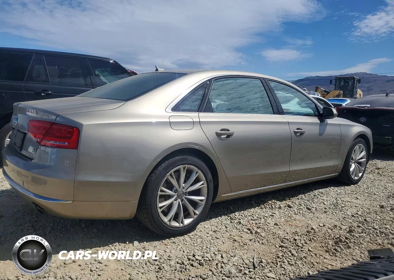 2012 Audi A8 L Quattro VIN:WAURVAFD8CN004231 - 3