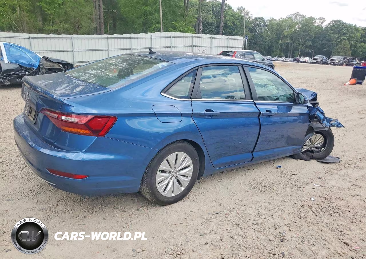 2019 Volkswagen Jetta S VIN:3VWC57BU1KM070241 - 3