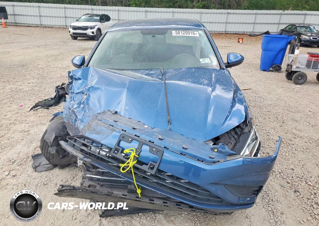 2019 Volkswagen Jetta S VIN:3VWC57BU1KM070241 - 5