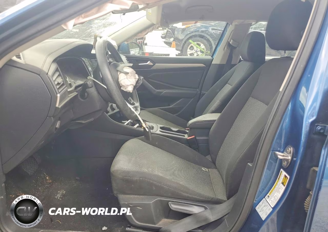 2019 Volkswagen Jetta S VIN:3VWC57BU1KM070241 - 7