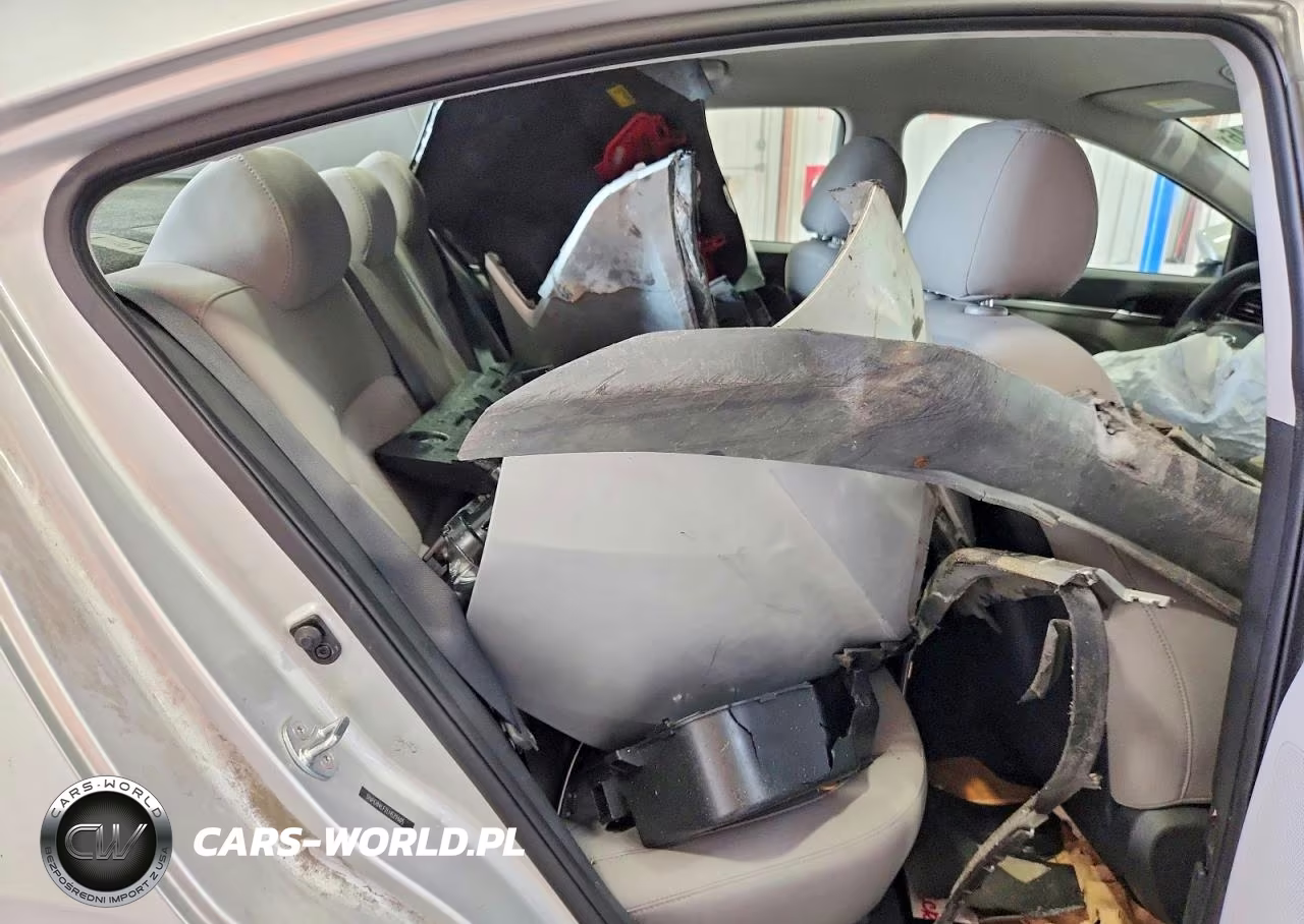 2020 Hyundai Elantra Sel VIN:5NPD84LF2LH529605 - 10