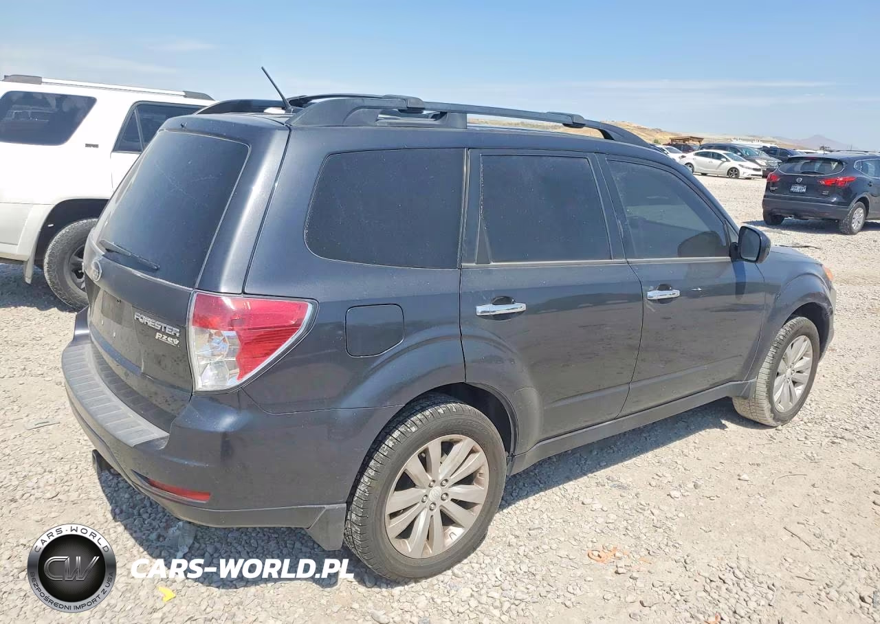 2012 Subaru Forester 2.5X Premium VIN:JF2SHADC7CH460551 - 3