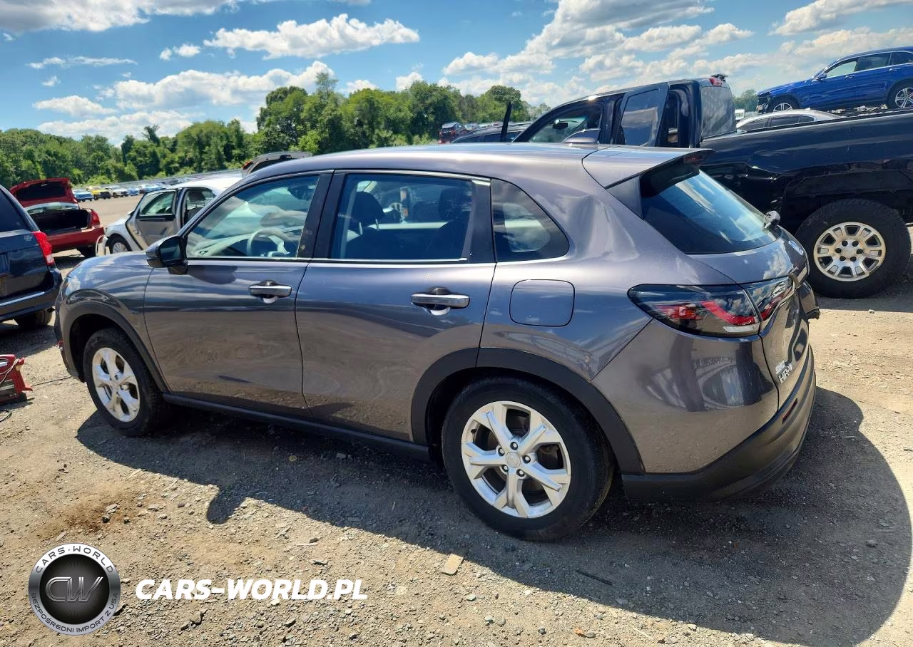 2024 Honda Hr-V Lx VIN:3CZRZ2H30RM758318 - 2