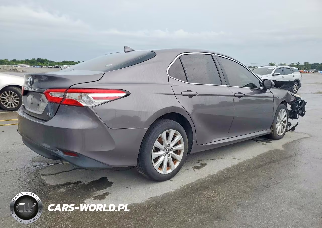 2019 Toyota Camry Le VIN:4T1B11HK1KU205254 - 3