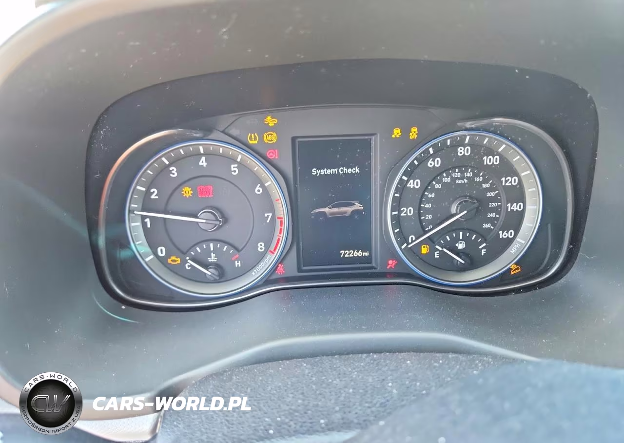 2020 Hyundai Kona Ultimate VIN:KM8K5CA59LU571436 - 9
