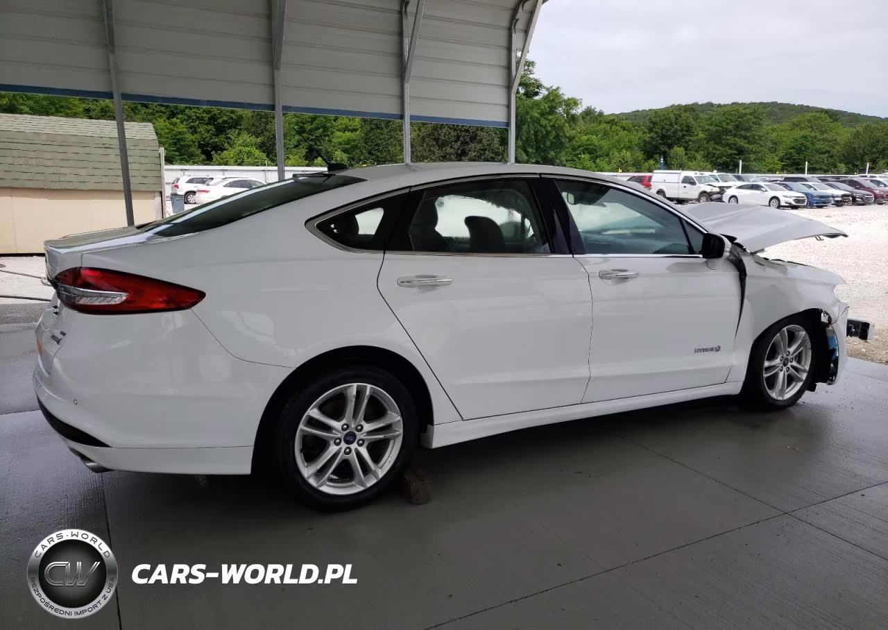 2018 Ford Fusion Se Hybrid VIN:3FA6P0LU2JR118630 - 3