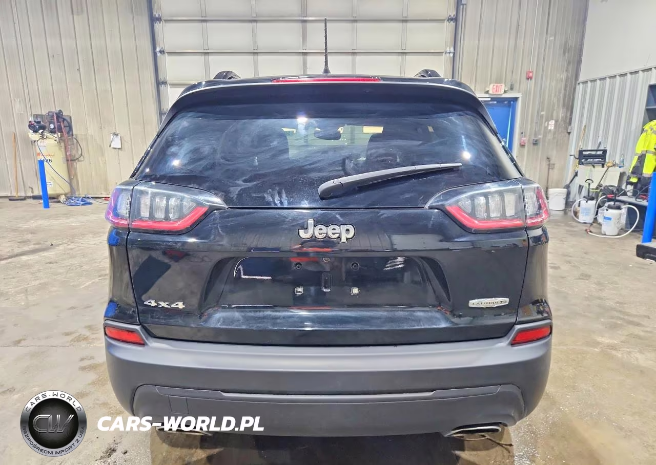 2022 Jeep Cherokee Latitude Lux VIN:1C4PJMMX7ND518326 - 6