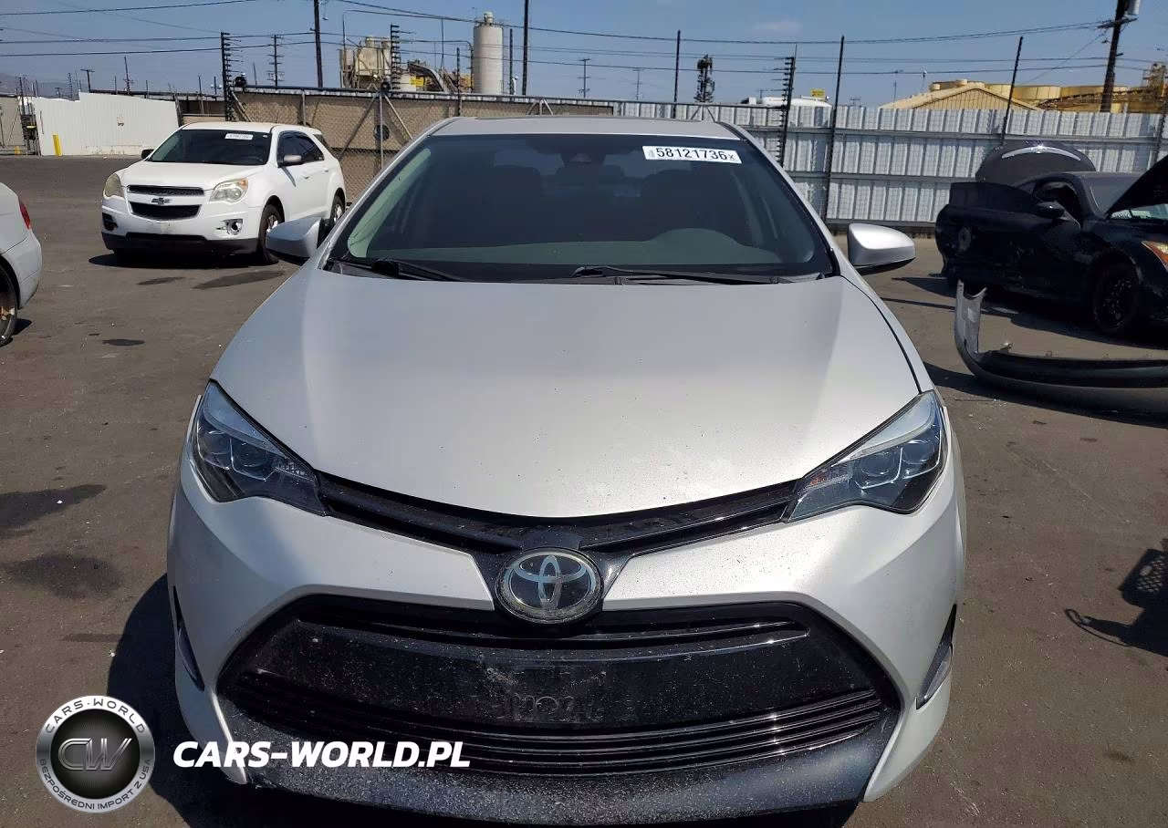 2017 Toyota Corolla Xle VIN:5YFBURHE4HP673442 - 5