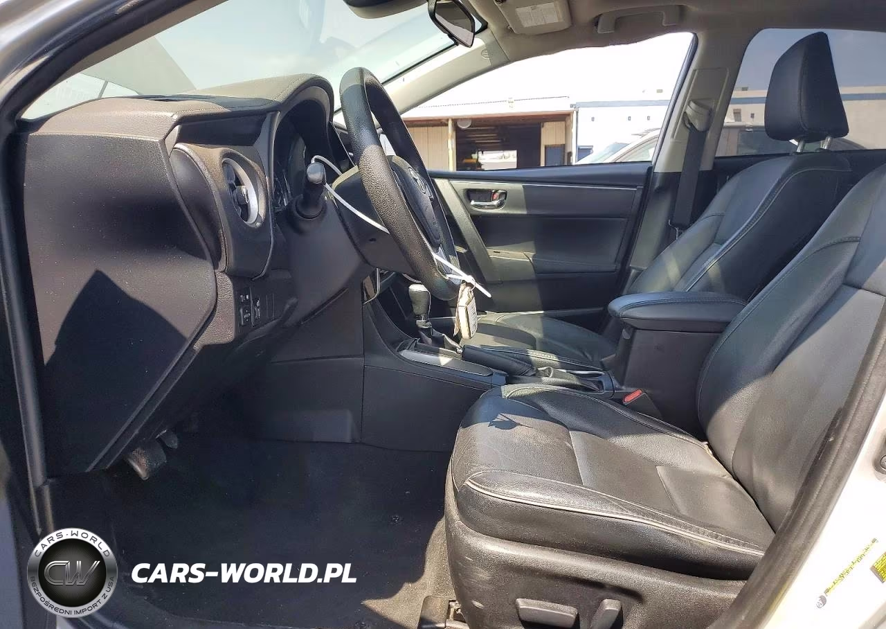 2017 Toyota Corolla Xle VIN:5YFBURHE4HP673442 - 7