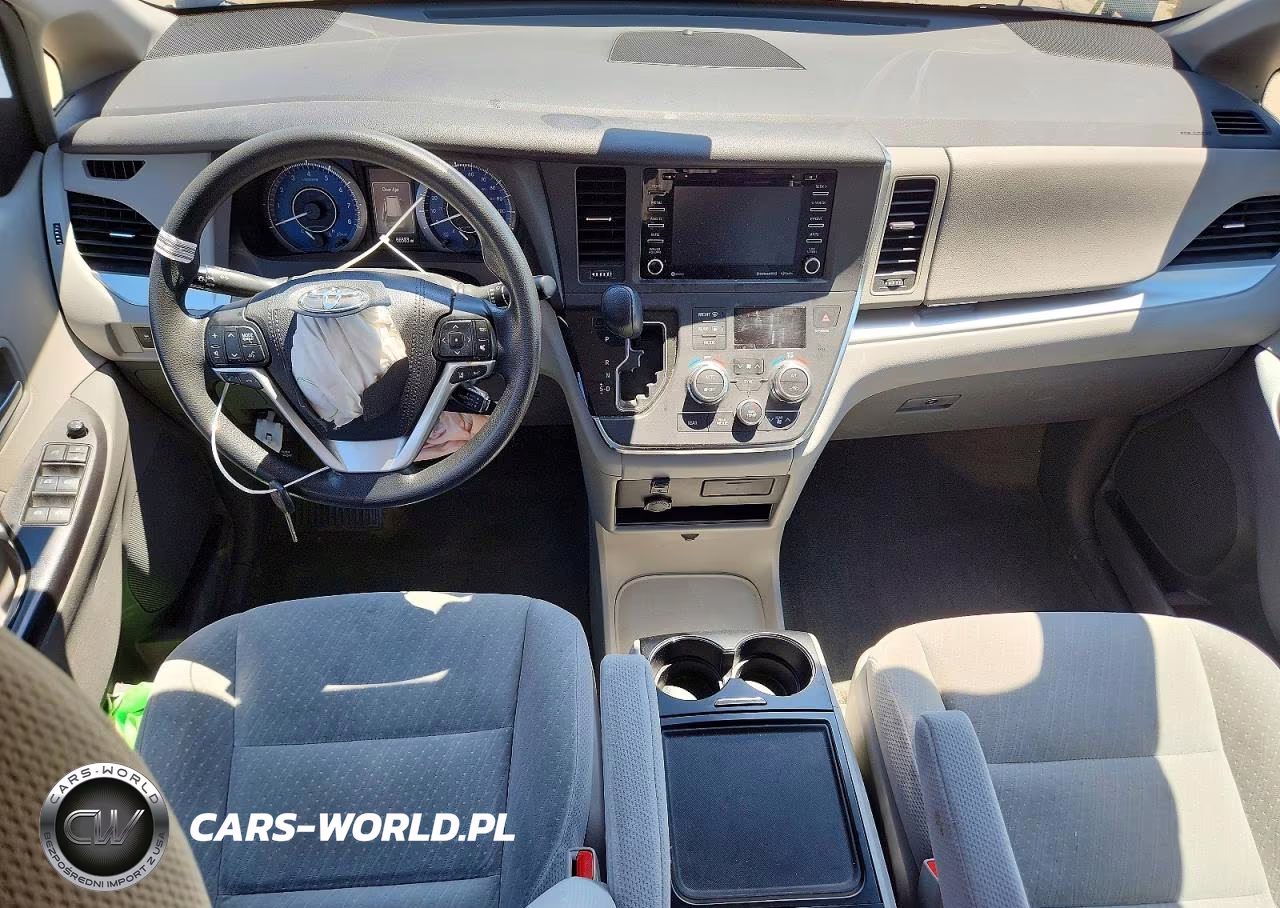 2018 Toyota Sienna Le VIN:5TDKZ3DC3JS914116 - 8