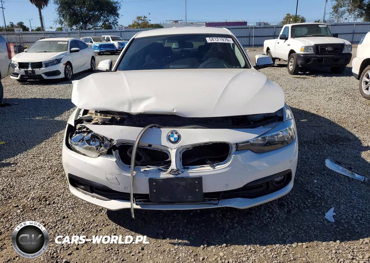 2017 BMW 320 I VIN:WBA8A9C52HK620504 - 5