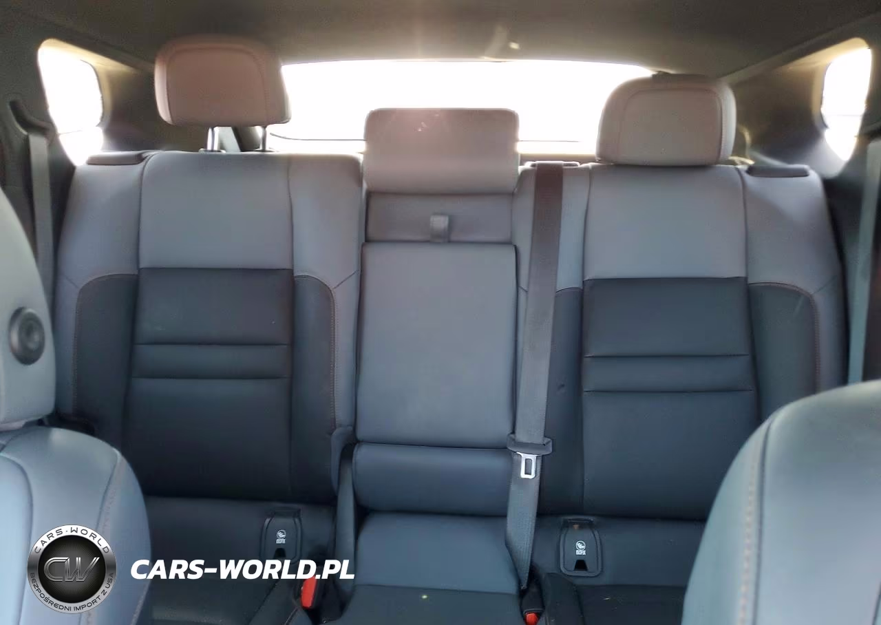 2024 Honda Prologue Elite VIN:3GPKHZRJ5RS522063 - 10