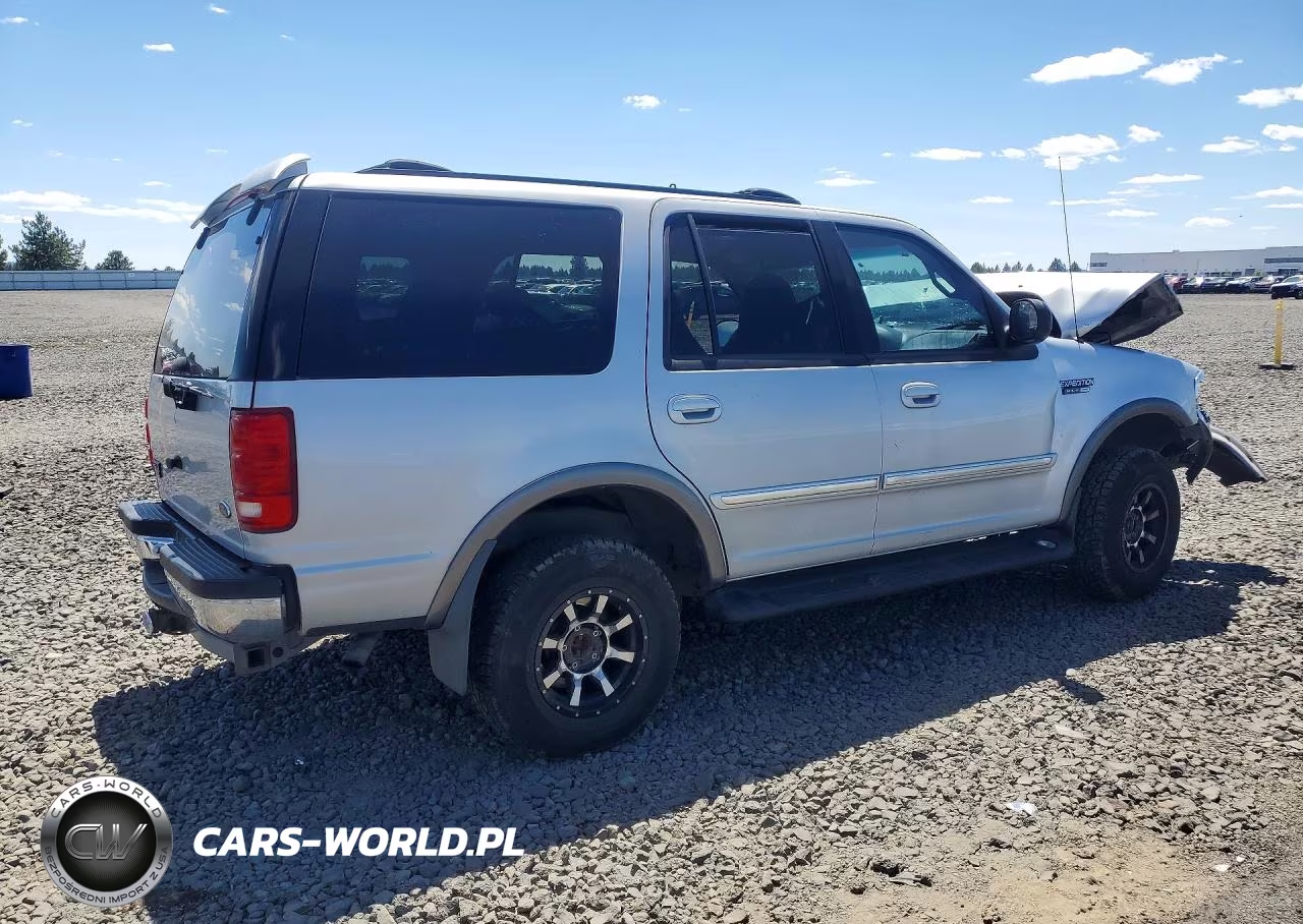 1999 Ford Expedition VIN:1FMPU18L4XLA98851 - 3