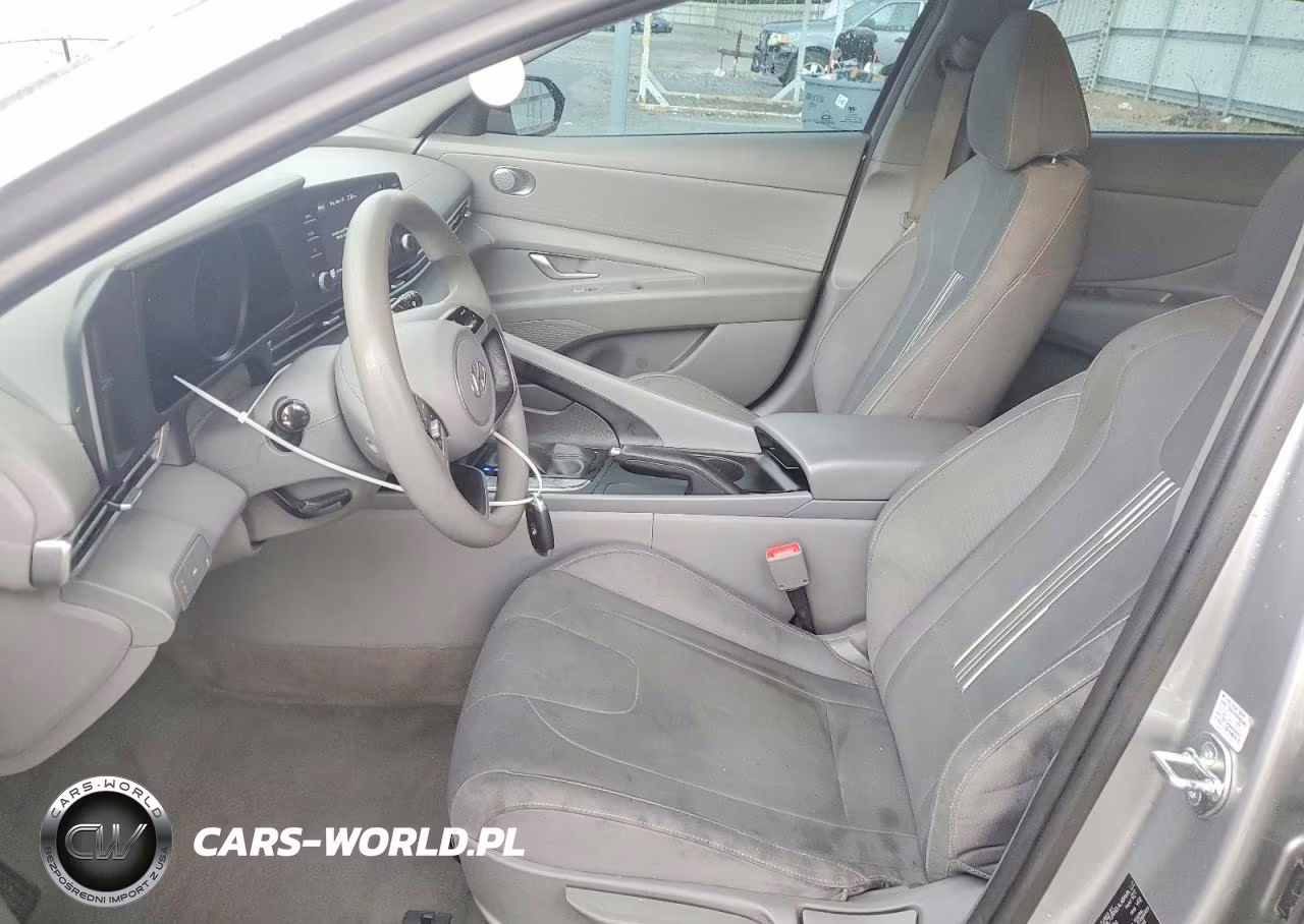 2023 Hyundai Elantra Sel VIN:5NPLM4AG1PH110296 - 7