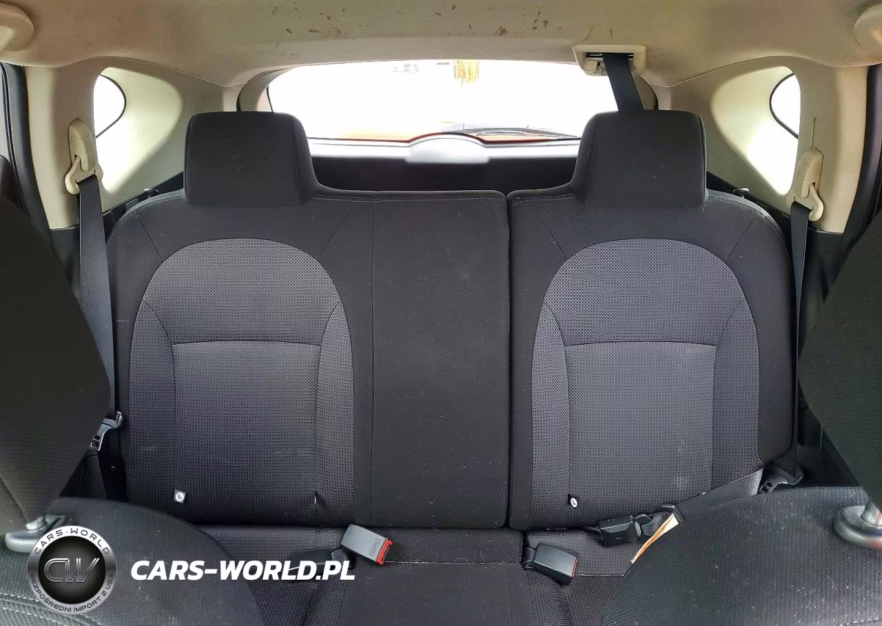 2013 Nissan Rogue S VIN:JN8AS5MV5DW632274 - 10