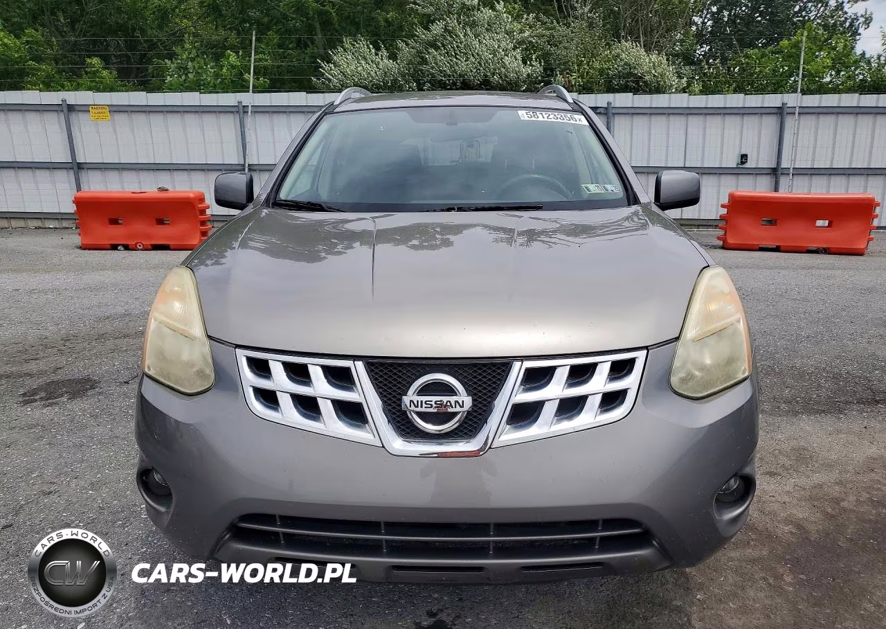 2013 Nissan Rogue S VIN:JN8AS5MV5DW632274 - 5