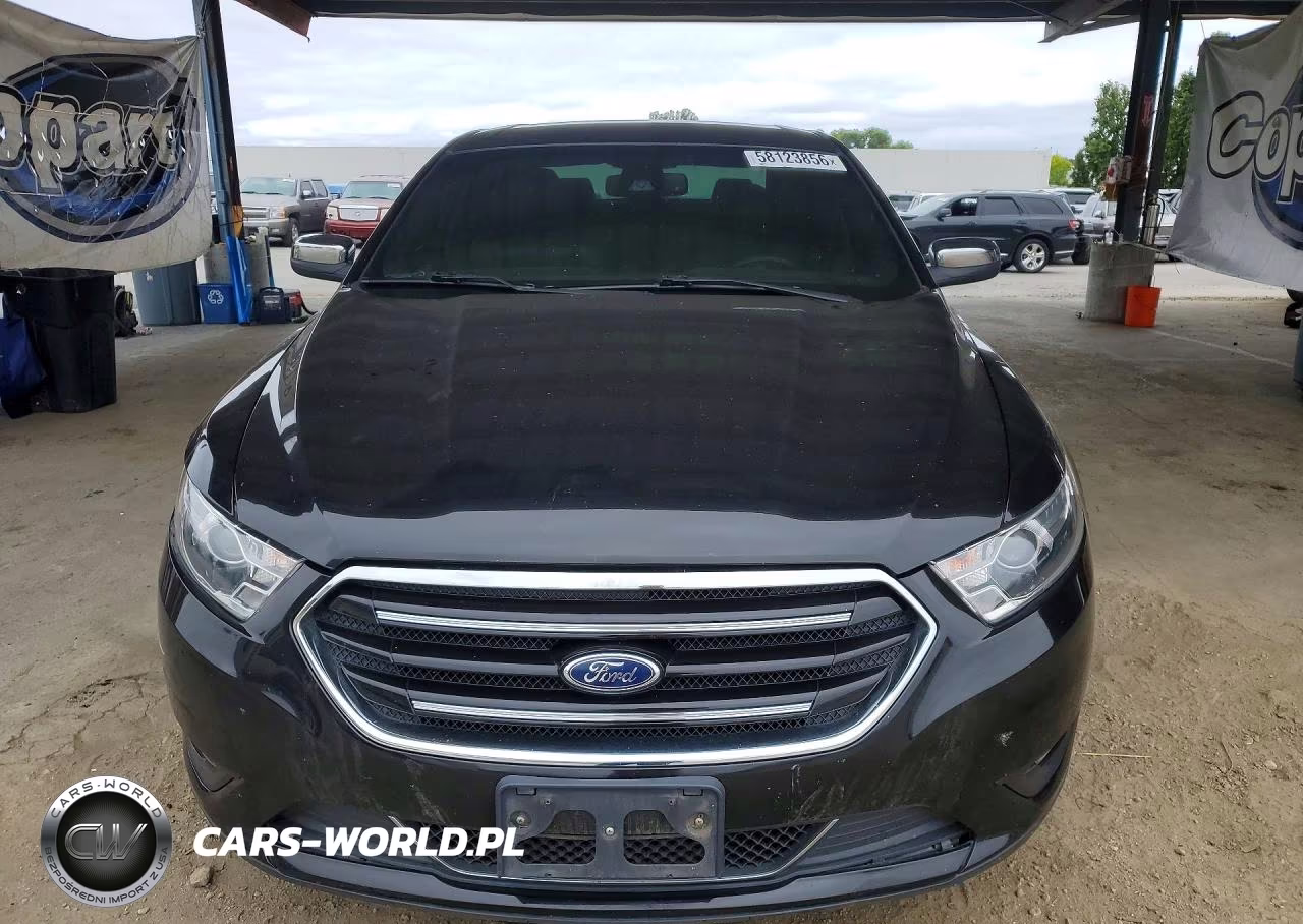 2019 Ford Taurus Limited VIN:1FAHP2F88KG109829 - 5