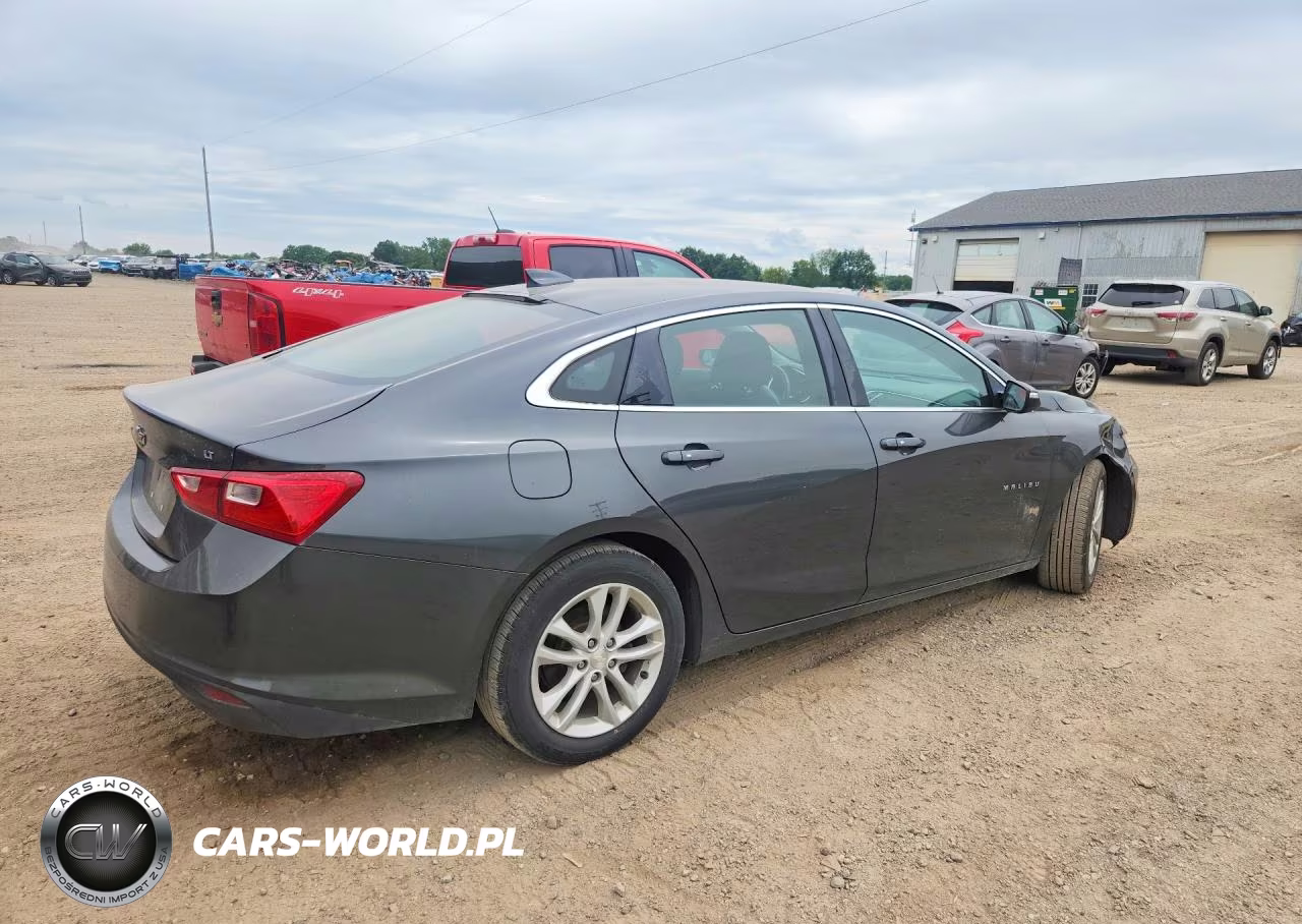 2017 Chevrolet Malibu Lt VIN:1G1ZE5ST5HF253801 - 3