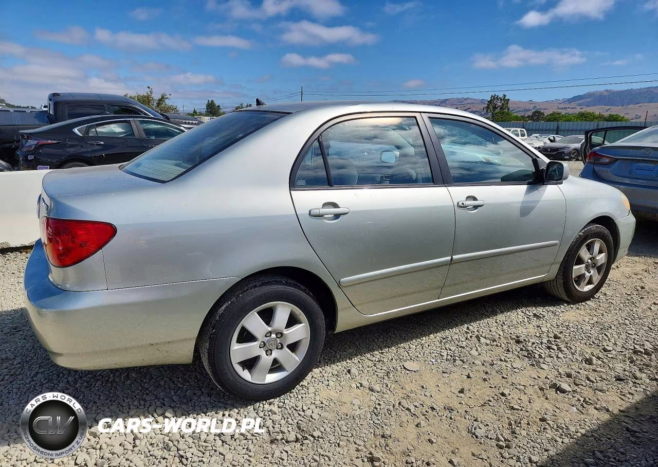 2004 Toyota Corolla Le VIN:JTDBR32E542027097 - 3