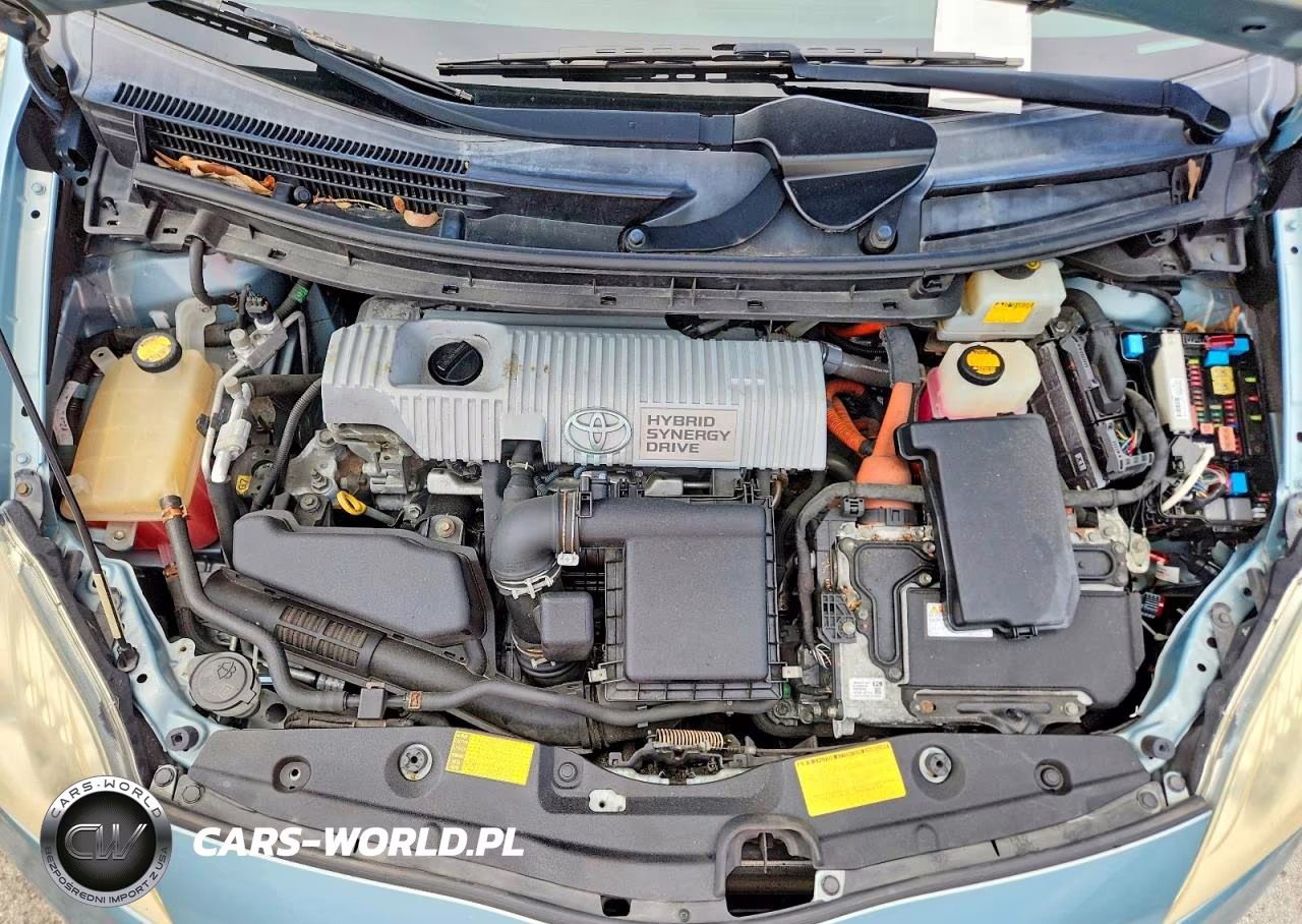 2013 Toyota Prius Four VIN:JTDKN3DU3D1729733 - 11