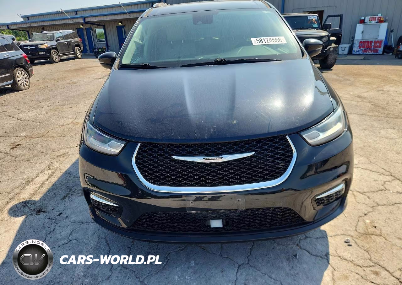 2021 Chrysler Pacifica Touring L VIN:2C4RC1BG8MR543266 - 5