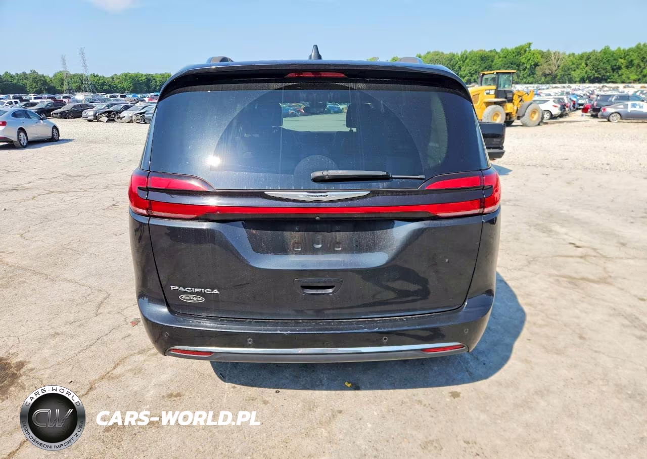2021 Chrysler Pacifica Touring L VIN:2C4RC1BG8MR543266 - 6